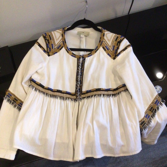 Del Lago sz s beaded and embroidered off white top - Picture 2 of 8